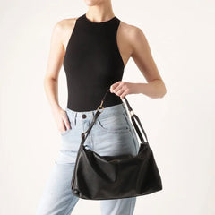 BOLSA TIRACOLO GRANDE HOBO PRETO C 50002 0184 0001 ANACAPRI