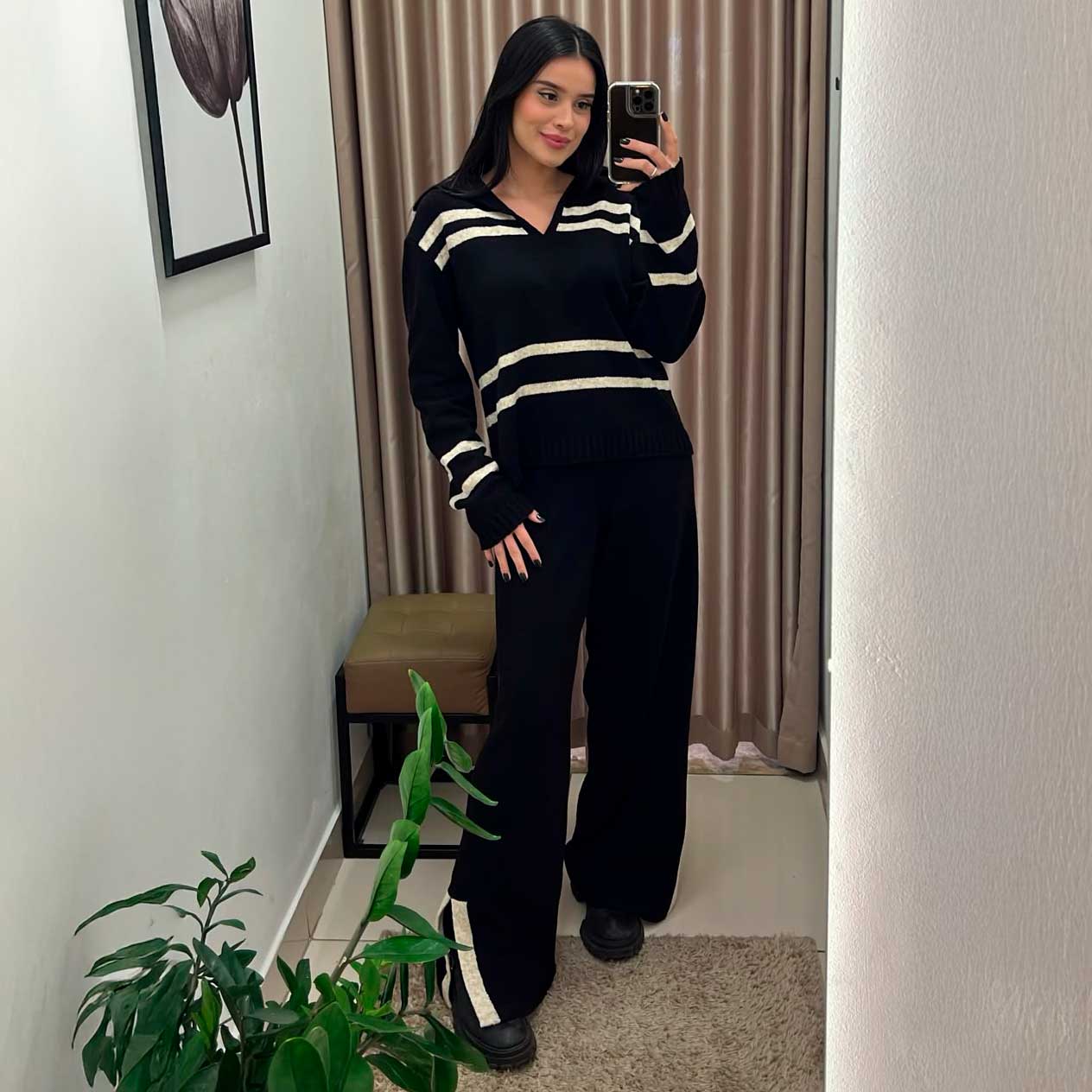 Conjunto Feminino Sandory ref. CONJUNTO TRICOT - VintedoisK Imagem principal do produto
