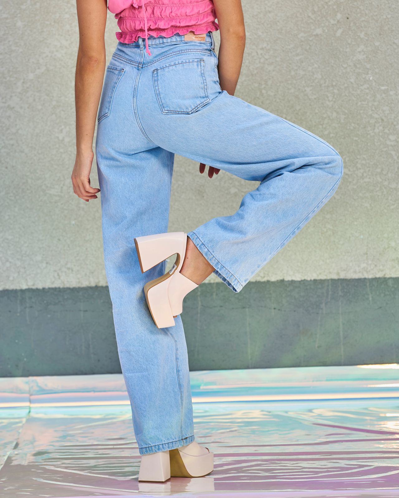 Calça Feminina Alcance ref. JEANS CLARA - VintedoisK
