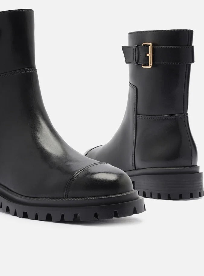 Bota Feminina AREZZO ref. BOTA PRETA - VintedoisK