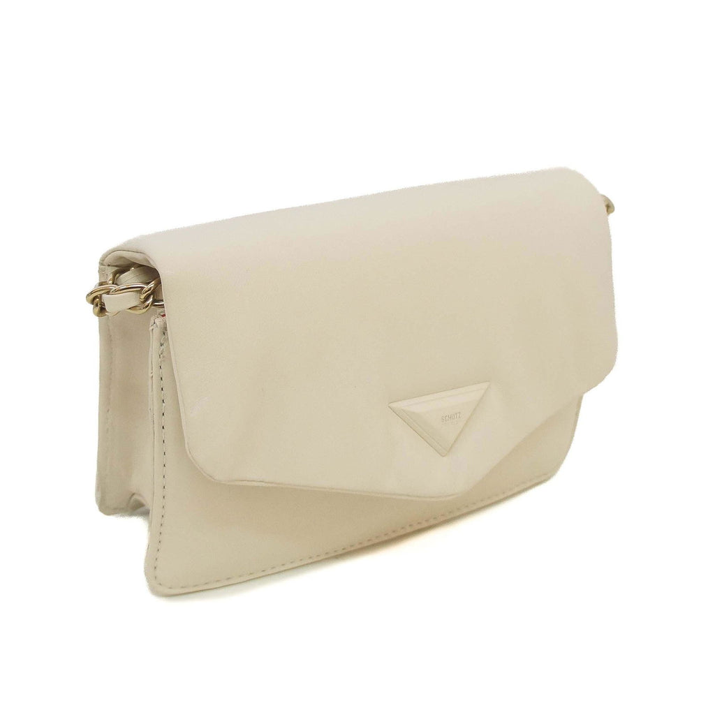 Bolsa Schutz 944 off-white em vista lateral, mostrando a aba e a alça de corrente dourada