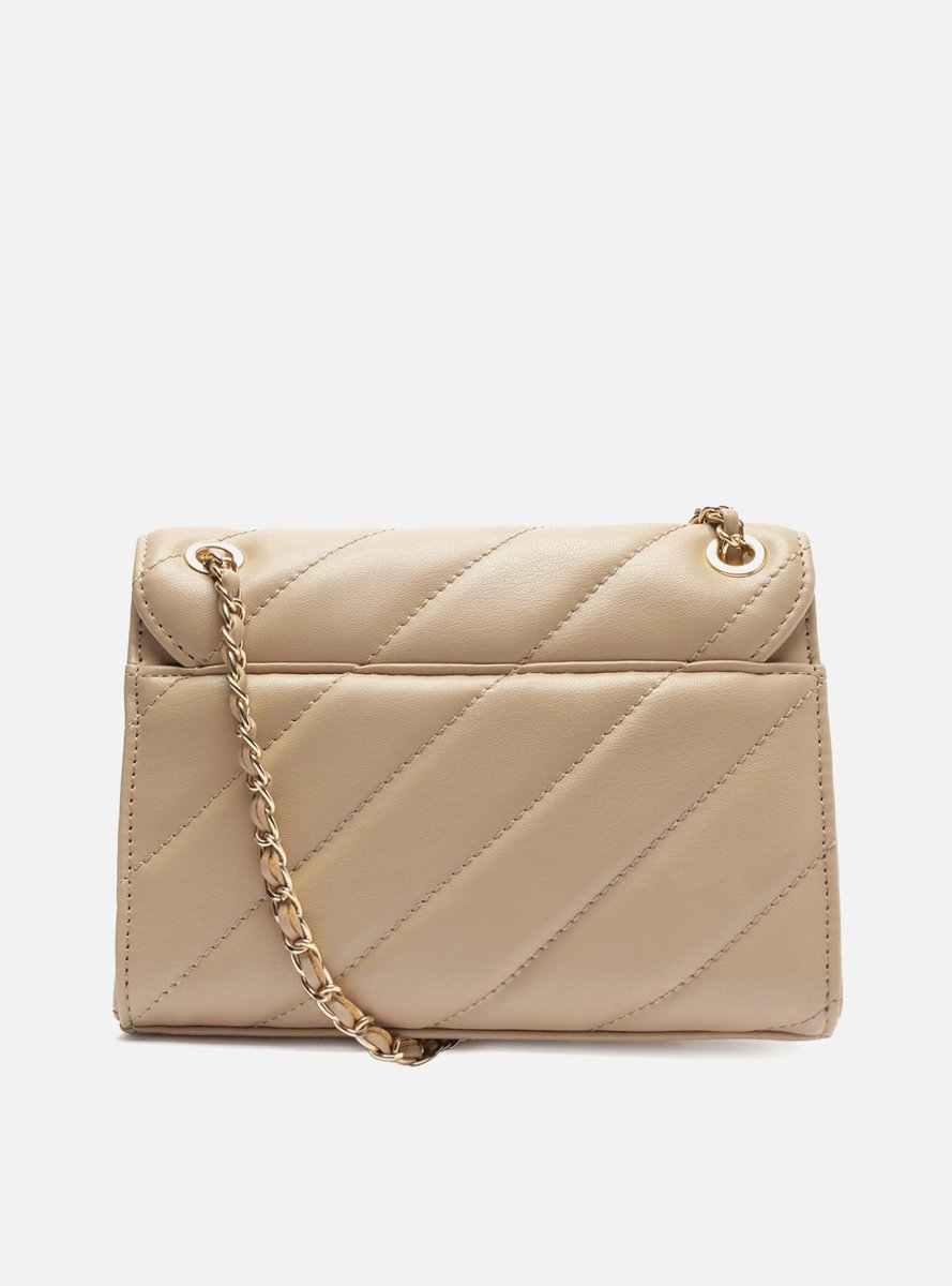 Bolsa tiracolo Arezzo nude matelassê vista de costas, com corrente dourada e costura diagonal no couro