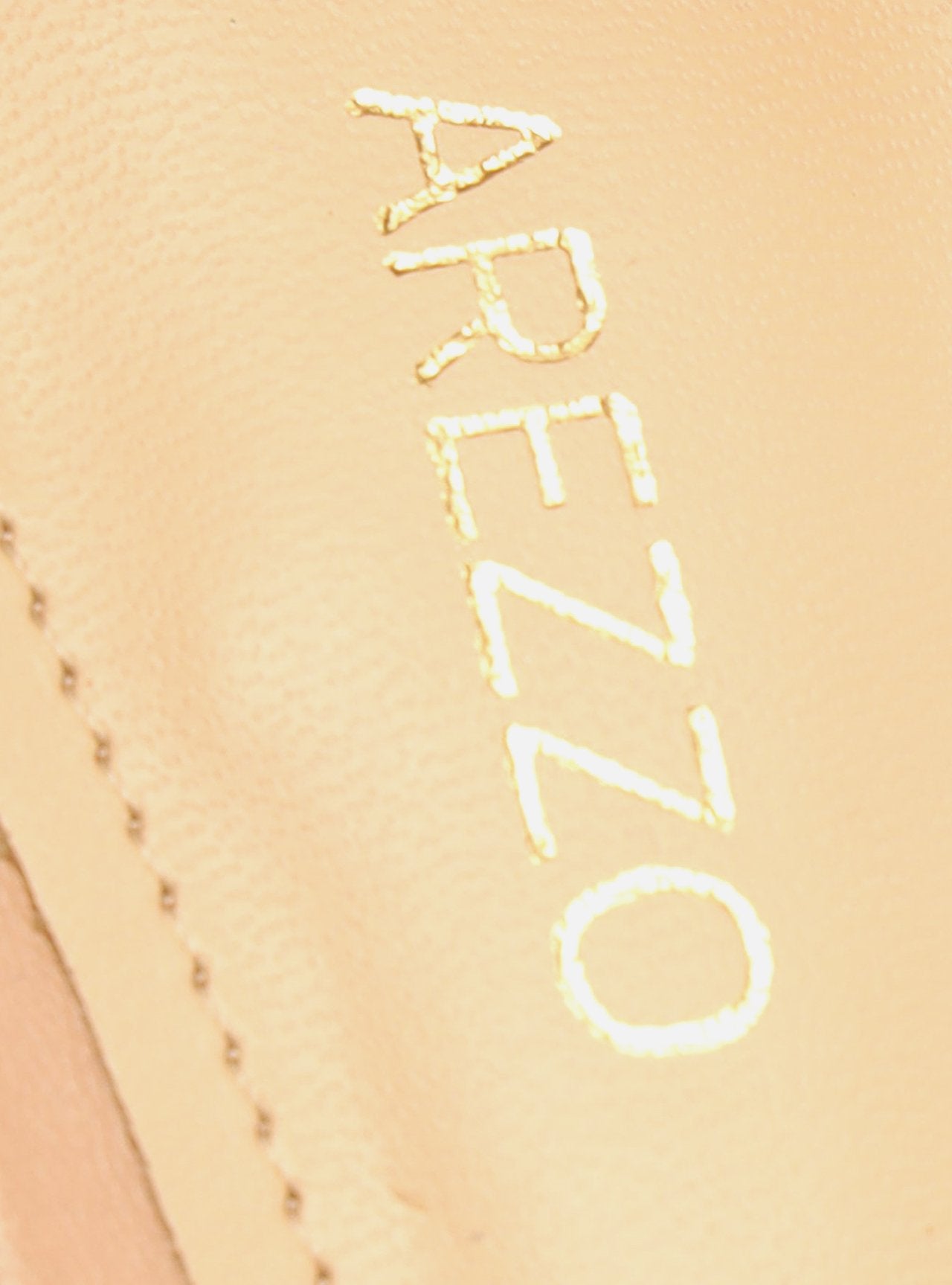 Sandália Feminina AREZZO ref. NUDE COURO - VintedoisK