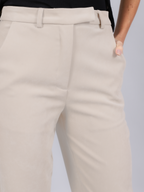 Calça Feminina Skenn ref. ALFAIATARIA SLIM - VintedoisK