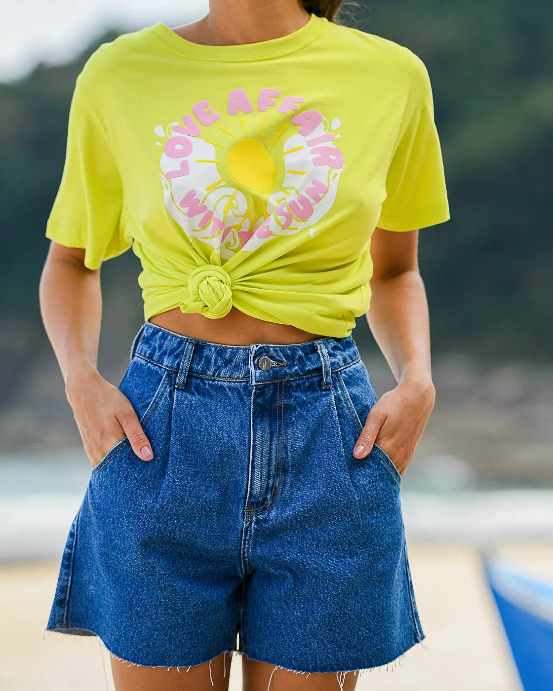 Shorts Feminino Alcance ref. SHORTS JEANS - VintedoisK