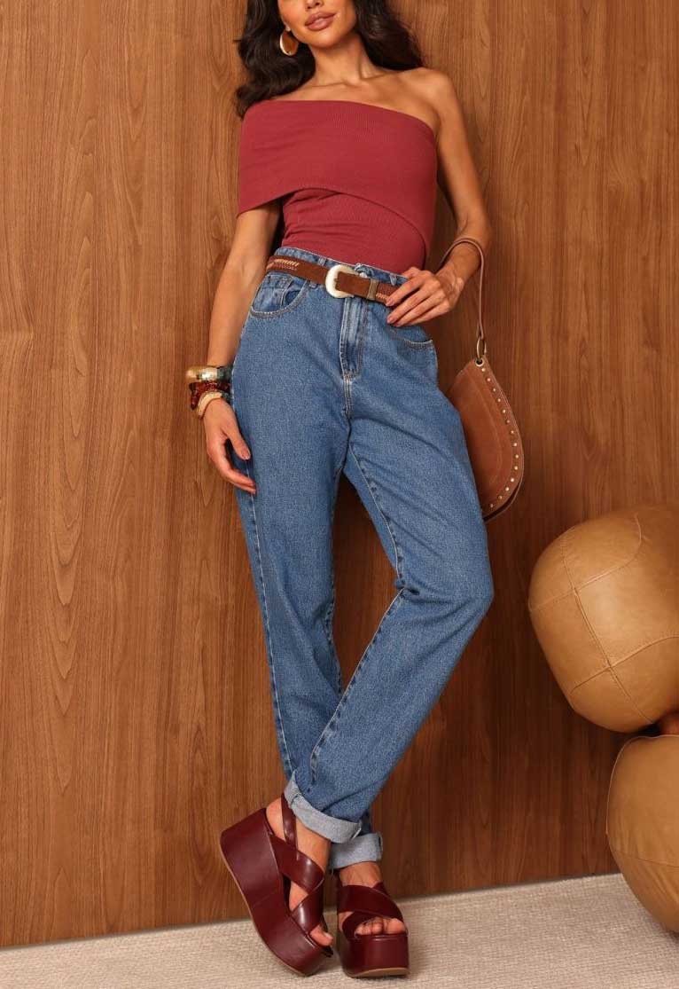 Calça Feminina ALCANCE ref. JEANS MOM - VintedoisK