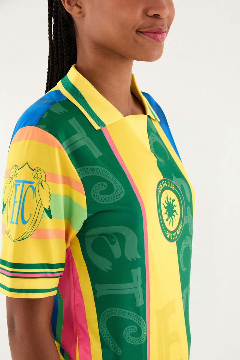 Camisa Feminino Farm rio ref. CAMISA ESPORTIVA - VintedoisK