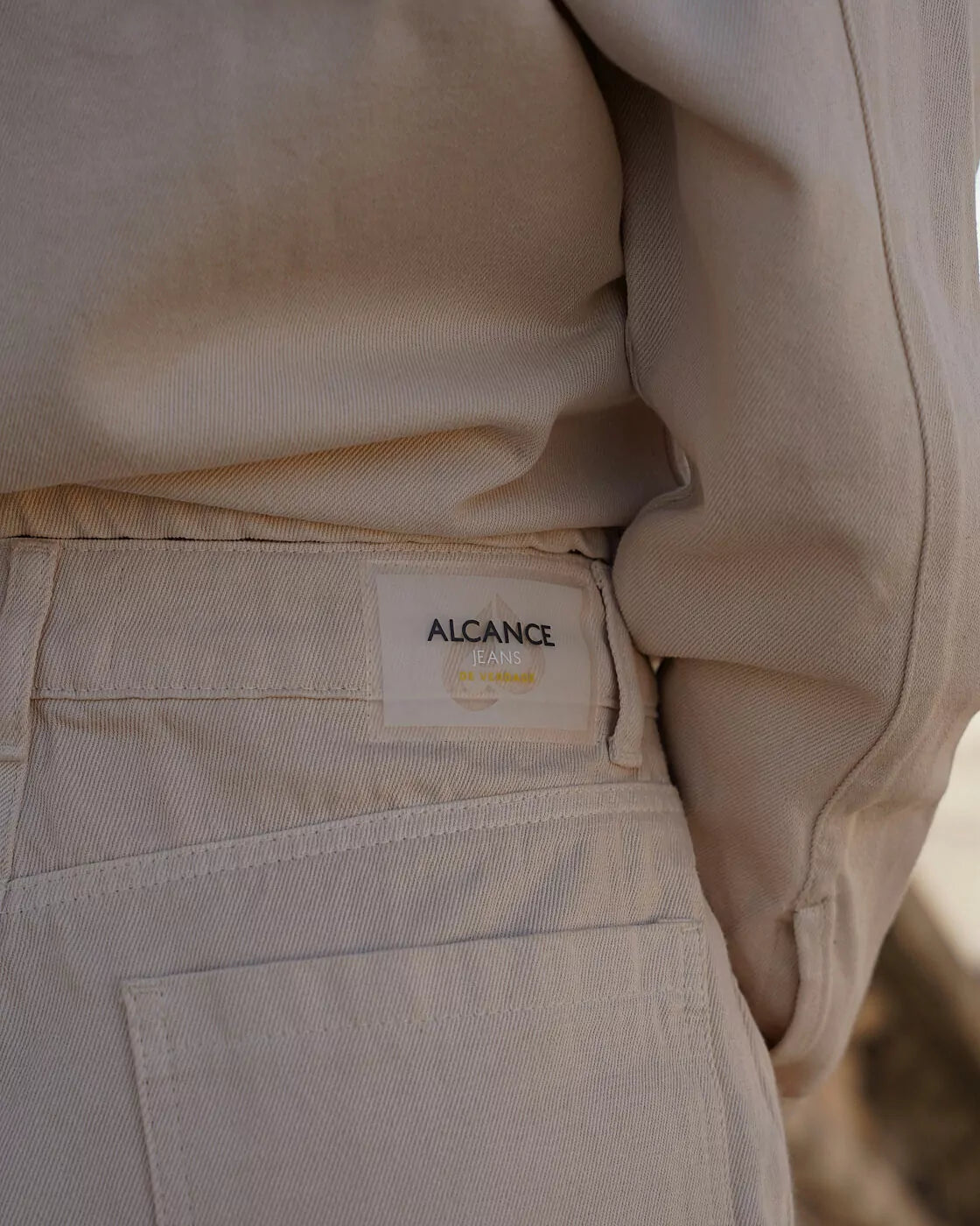 Calça Feminina Alcance ref. JEANS BALLOON - VintedoisK