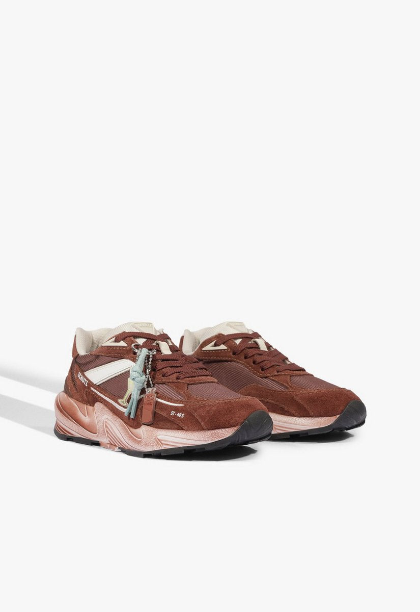 TÊNIS BICO REDONDO AMARRAÇÃO MARROM S 22037 0016 0002 SCHUTZ Imagem secundária do produto