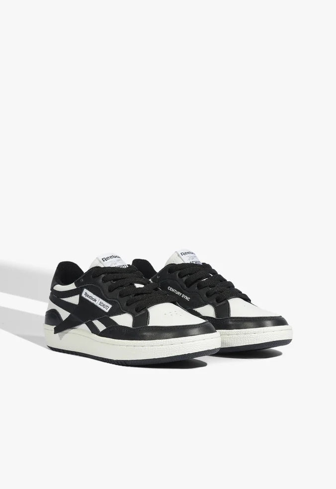 Tênis Feminina SCHUTZ ref. REEBOK PRETO - VintedoisK