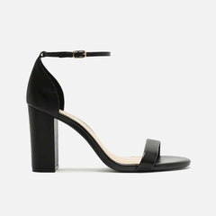 SANDÁLIA PRETA COURO SALTO BLOCO ALTO ISABELLI A 10281 0242 0002 AREZZO