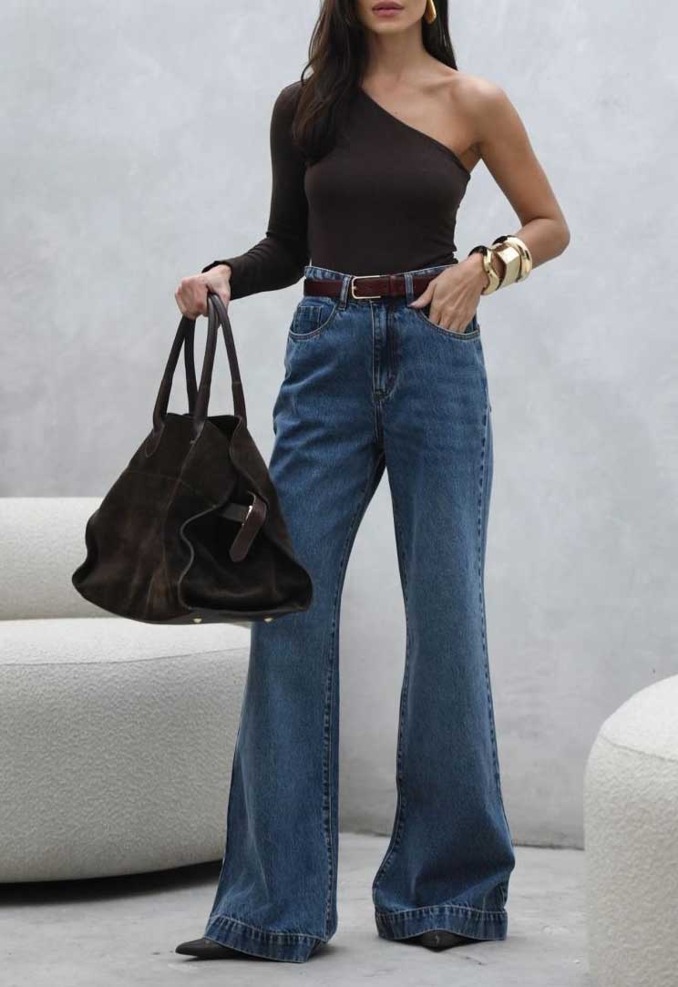 Calça Feminina ALCANCE ref. JEANS FLARE - VintedoisK
