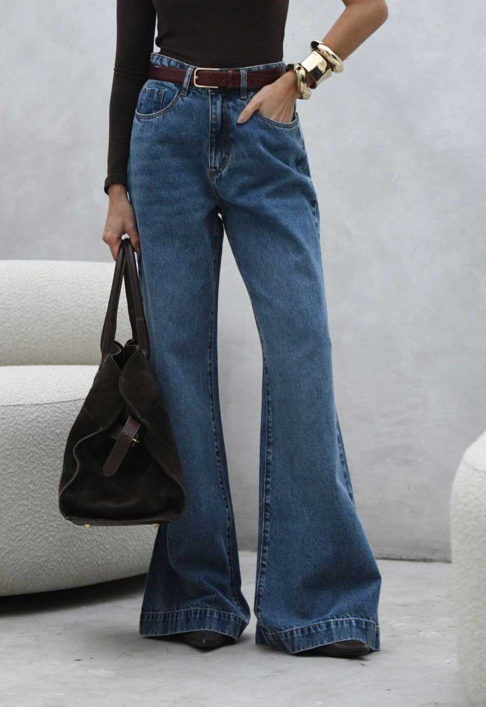 Calça Feminina ALCANCE ref. JEANS FLARE - VintedoisK