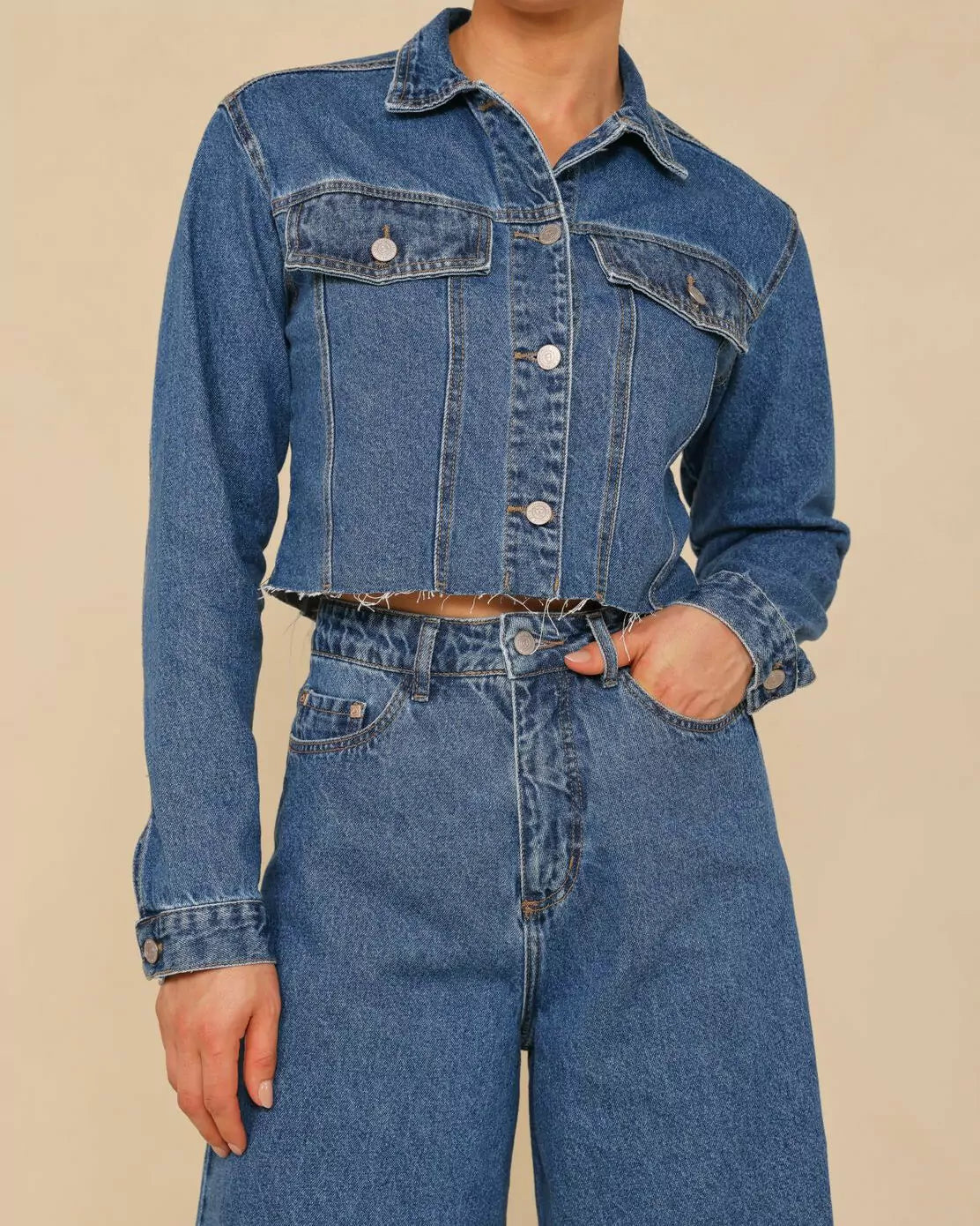 Jaqueta Feminino Alcance ref. JAQUETA JEANS - VintedoisK Imagem principal do produto