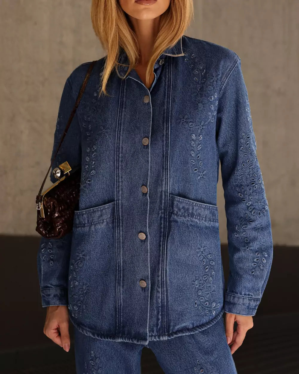 Camisa Feminino Alcance ref. CAMISA JEANS - VintedoisK