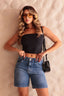Bermuda jeans mom azul barra normal frente feminina Revanche