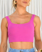 Blusa cropped Manu rosa Alcance, vista traseira