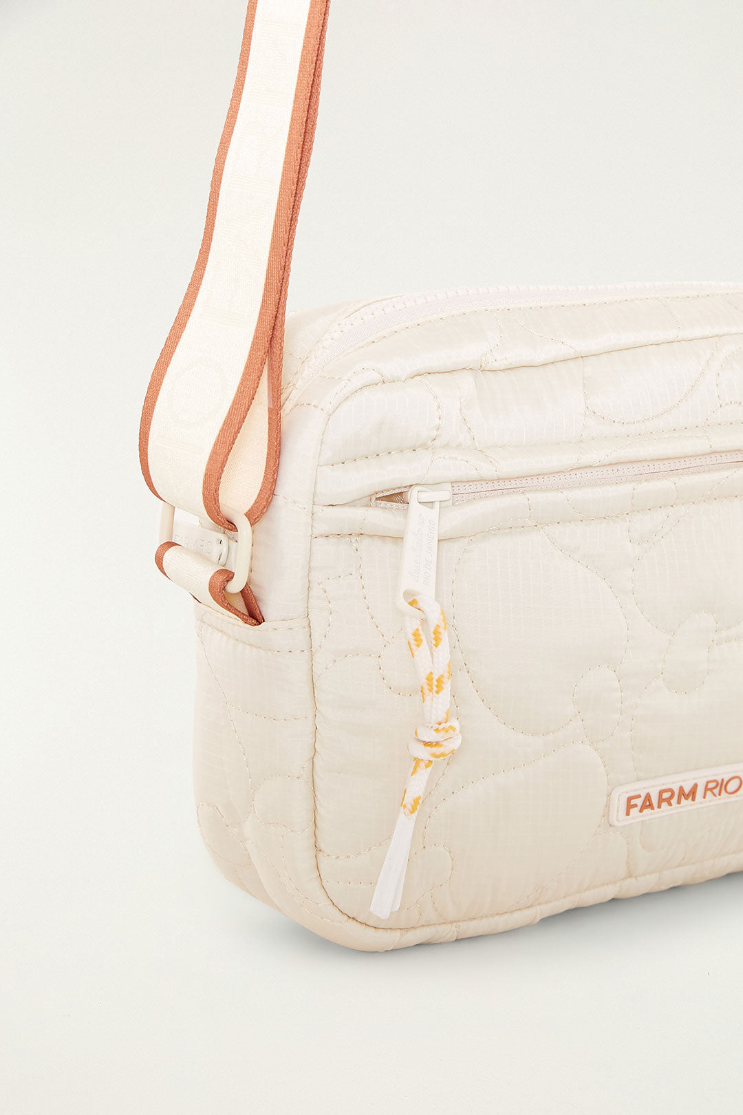 Bolsa Feminina FARM ref. BOLSA FARM - VintedoisK