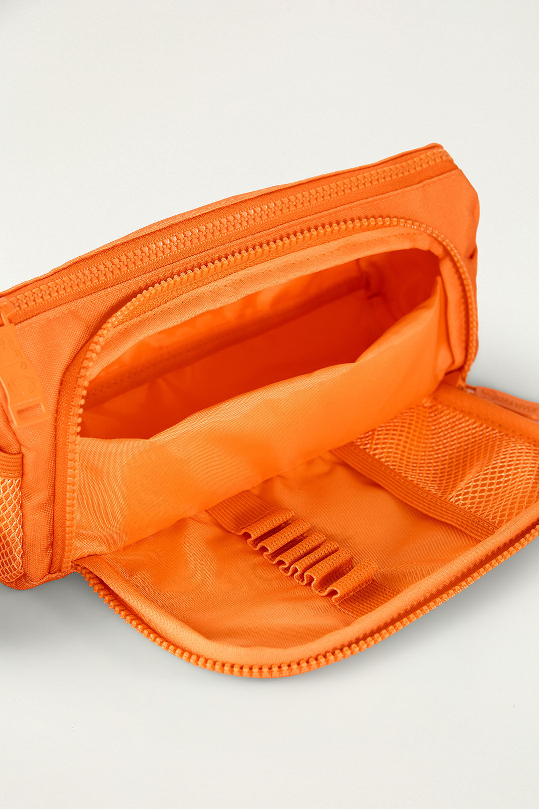 Necessaire Feminina Farm ref. NECESSAIRE ETC - VintedoisK