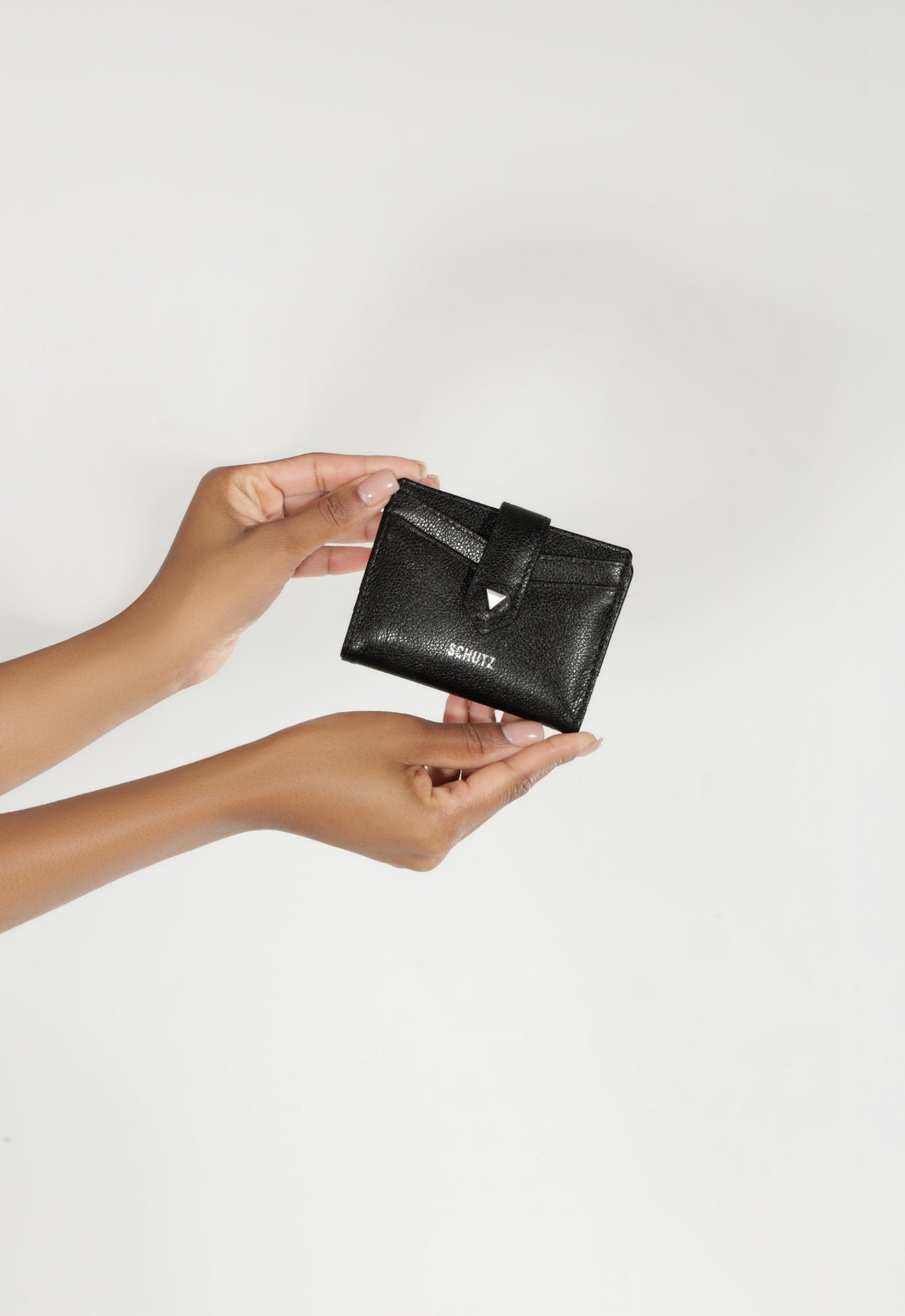 CARTEIRA COURO NEUTRAL PRETO S 46044 0010 0001 SCHUTZ Imagem secundária do produto