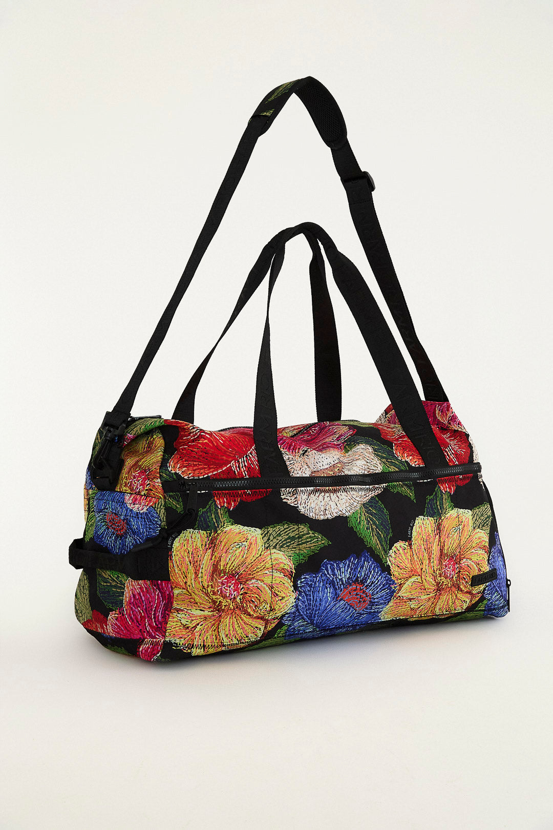 BOLSA FARM FINDI BOROGODO VIAJANTE NOITE 78331426 FARM Imagem secundária do produto