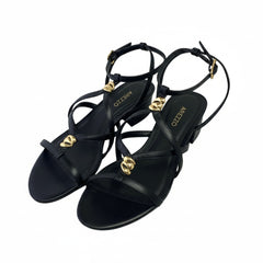 SANDÁLIA PRETA SALTO BLOCO TIRAS PINGENTE A 03199 0273 0004 AREZZO