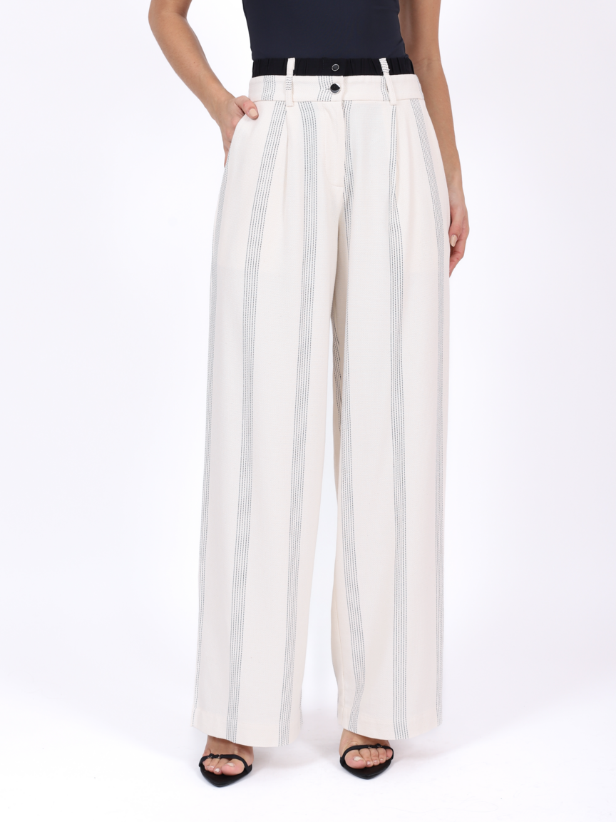Calça Feminina SKENN ref. LISTRADA BORDADA - VintedoisK