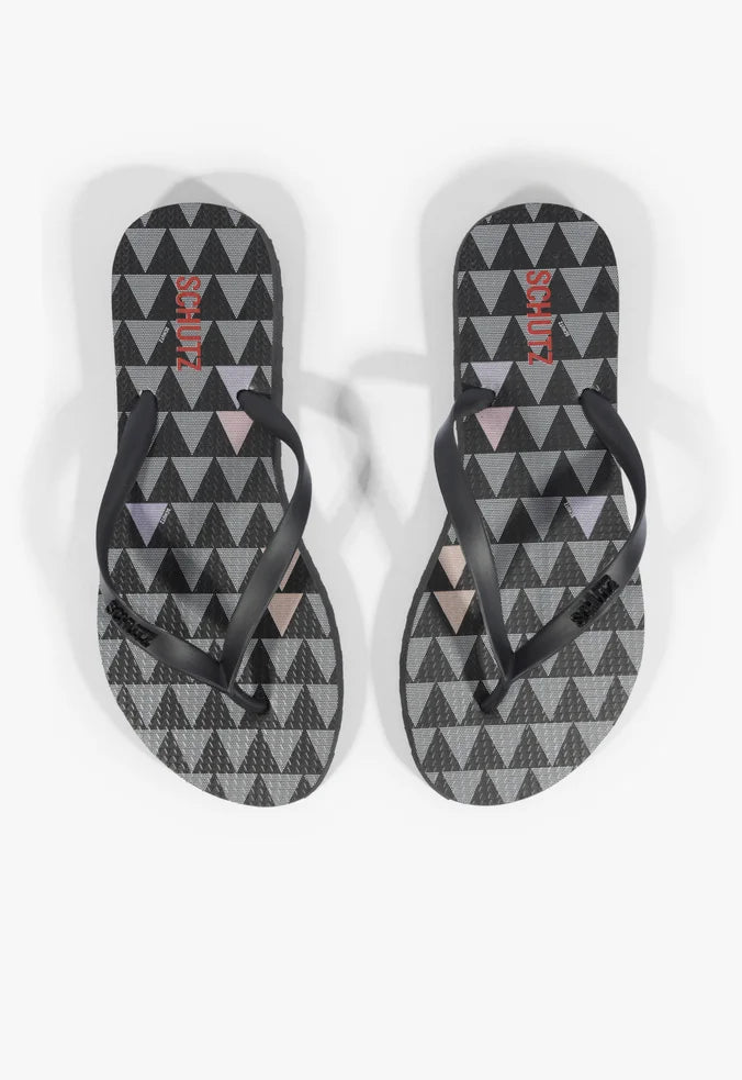 Chinelo Feminina SCHUTZ ref. CHINELO PRETO - VintedoisK