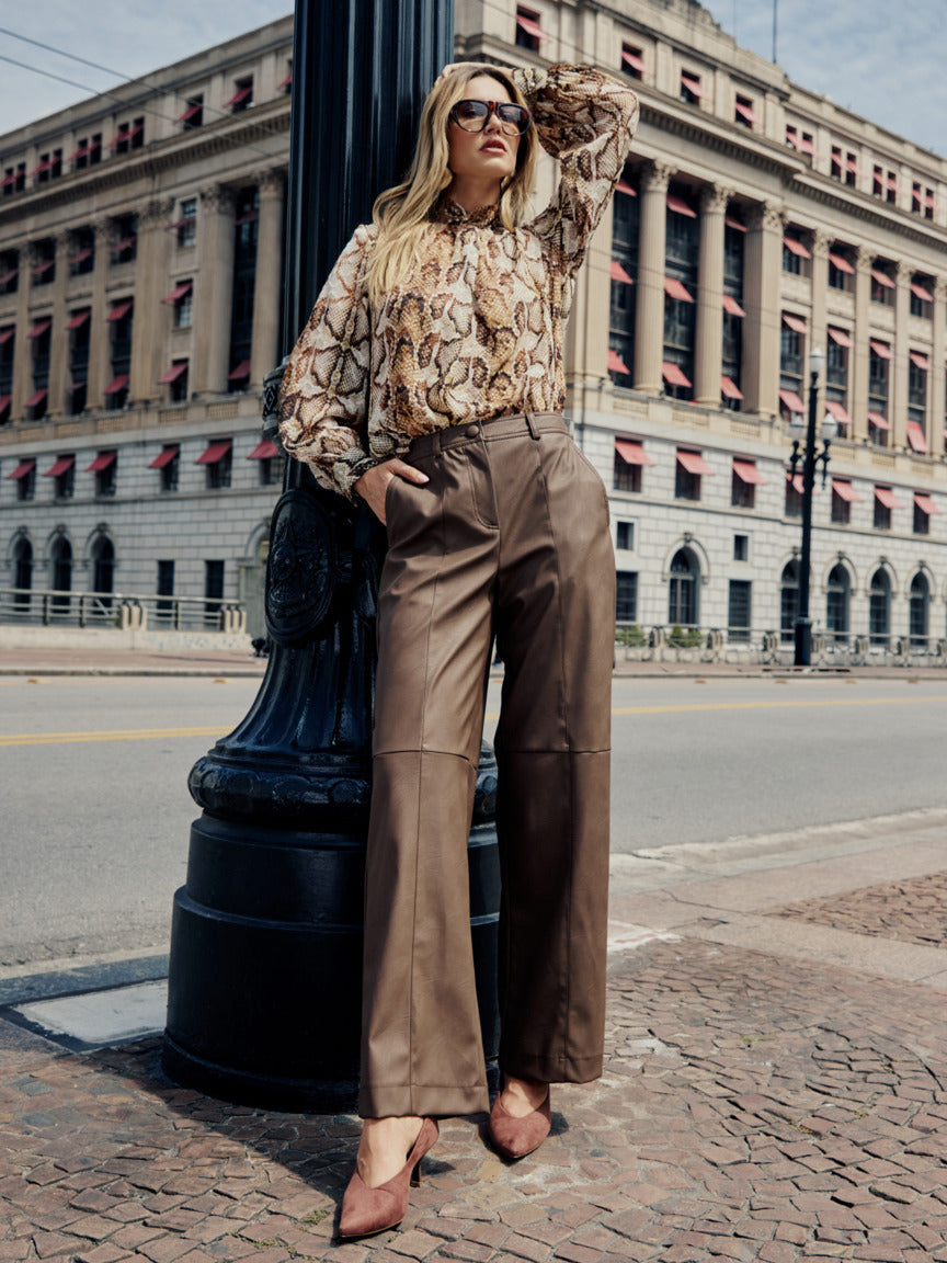 Calça Feminina Skenn ref. ALFA ECO - VintedoisK Imagem principal do produto