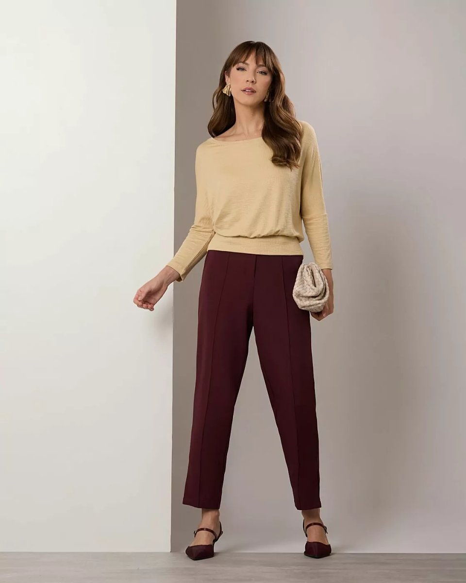 Calça Feminina Coqueta ref. ALFAIATARIA CAPRI - VintedoisK