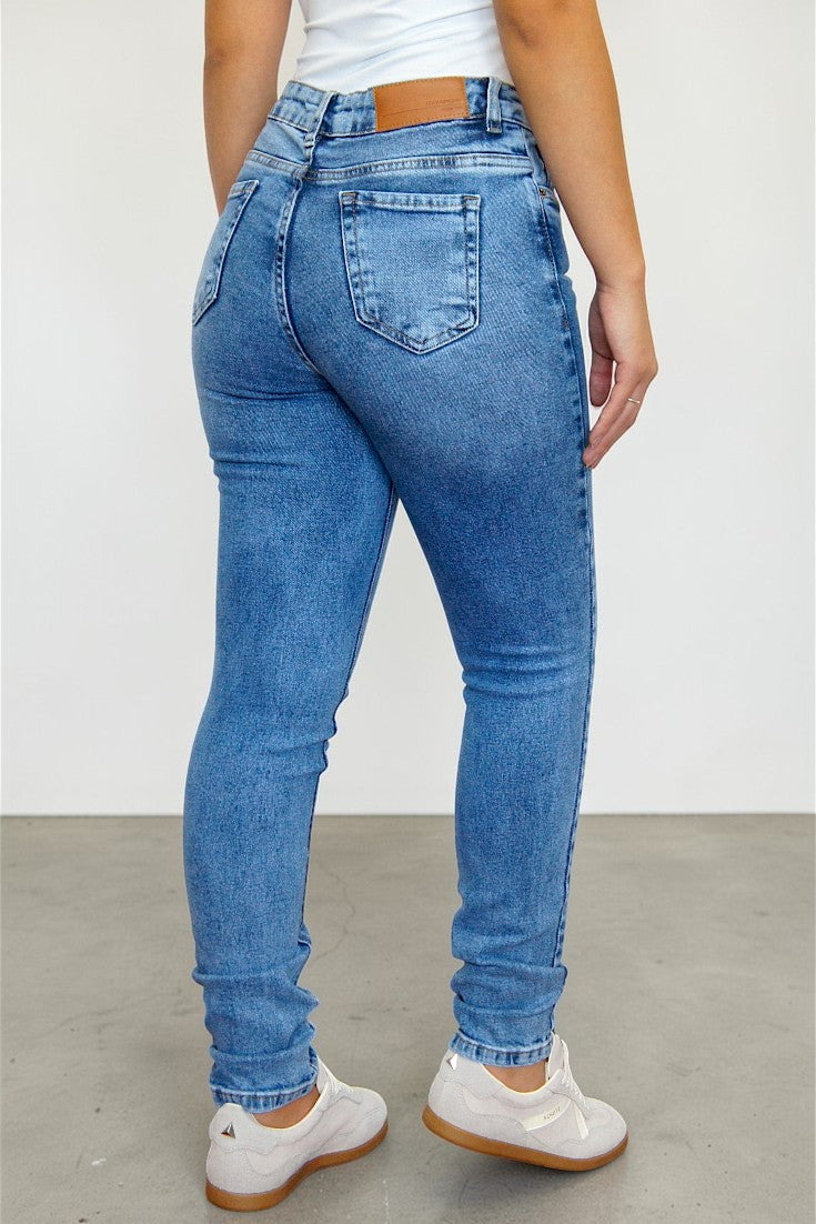 Calça Feminina REVANCHE ref. JEANS RETA - VintedoisK