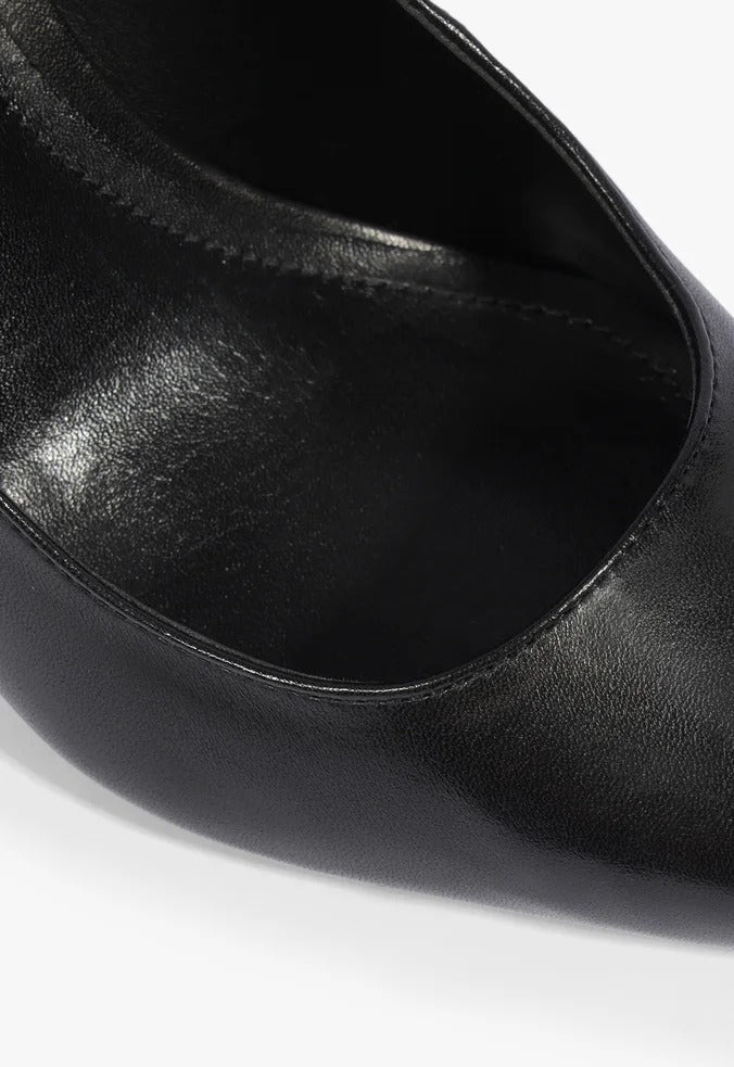 Sapato Feminina SCHUTZ ref. SCARPIN SALTO - VintedoisK