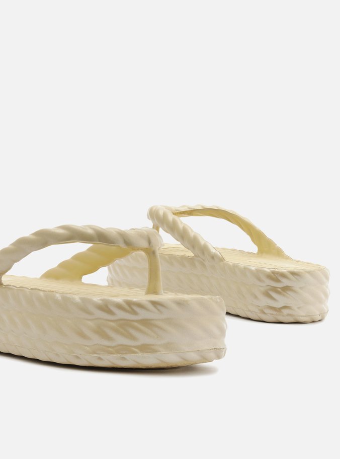 Sandália Feminina BRIZZA ref. DOURADA FLATFORM - VintedoisK