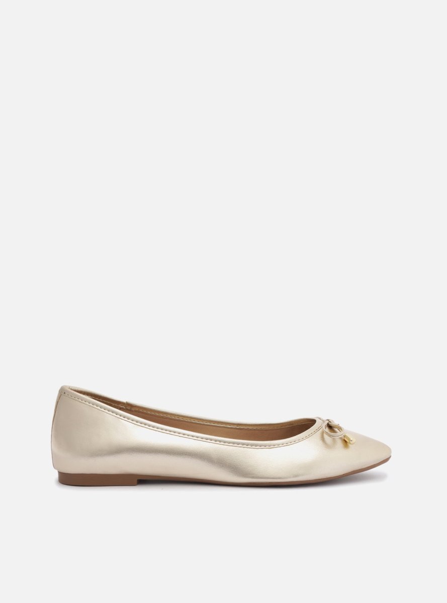 Rasteira Feminina Arezzo ref. SAPATILHA BICO - VintedoisK