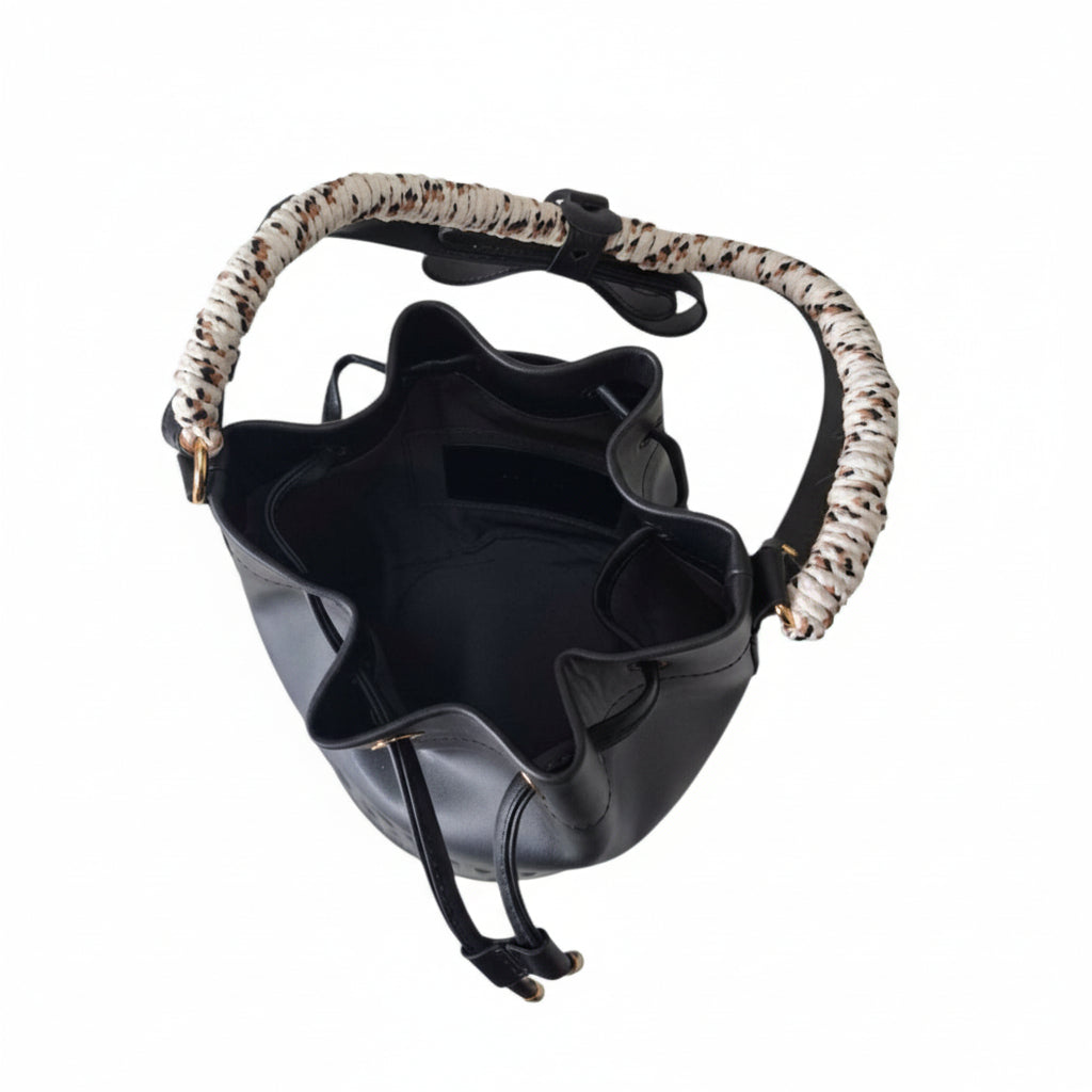 Bolsa tote preta Schutz vista traseira e lateral