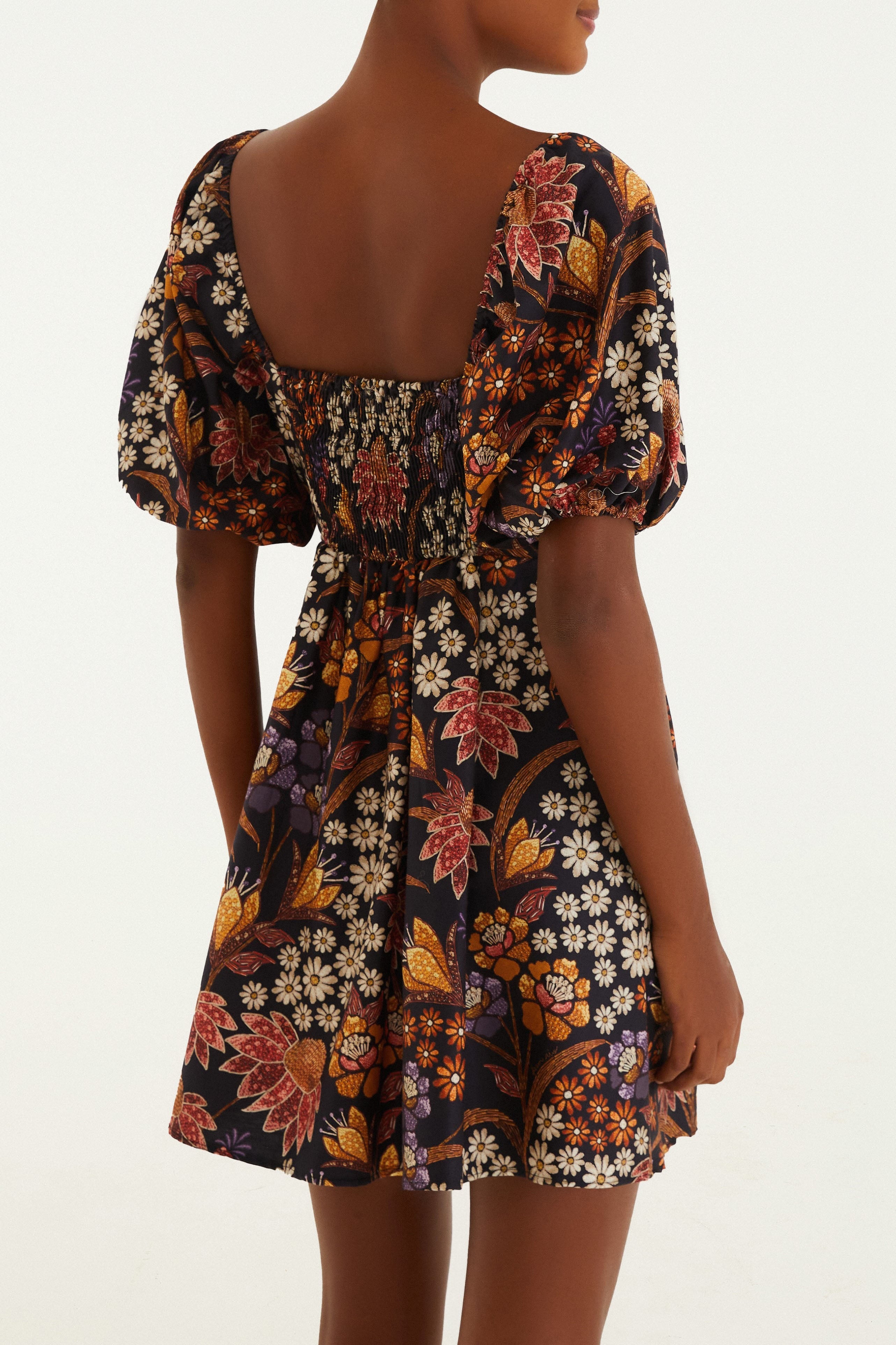 Vestido Feminina FARM RIO ref. VESTIDO CURTO - VintedoisK
