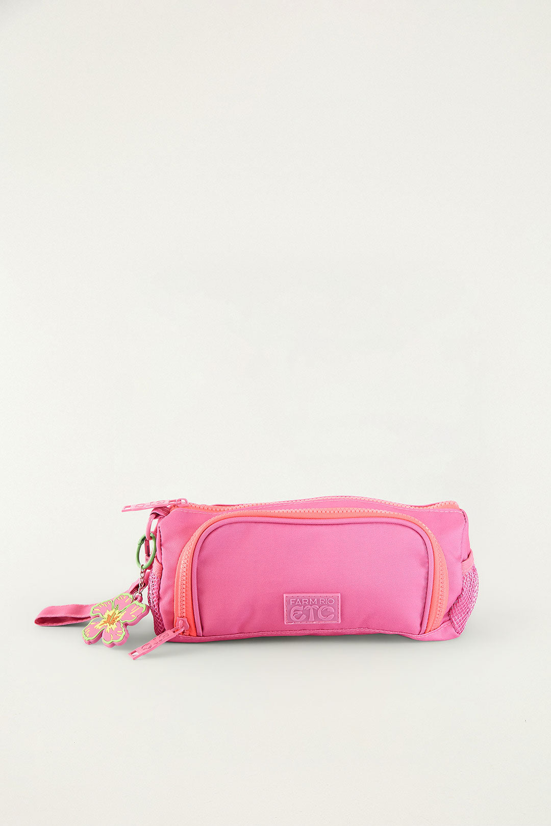Necessaire Farm Etc rosa neon com zíper em tom coral, bolso frontal e chaveiro de flor Imagem principal do produto