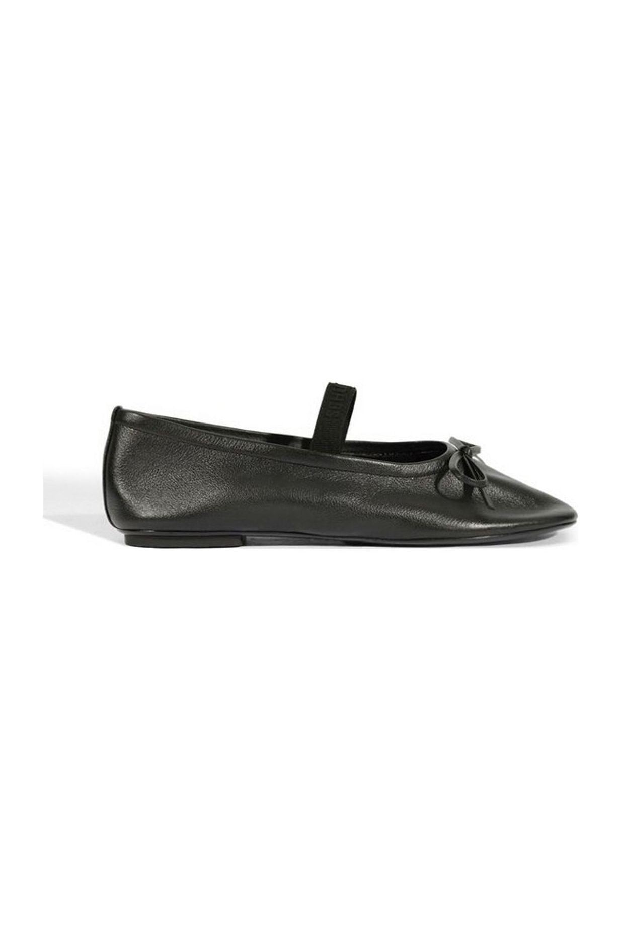 Rasteira Feminina SCHUTZ ref. SAPATILHA PRETA - VintedoisK Imagem principal do produto