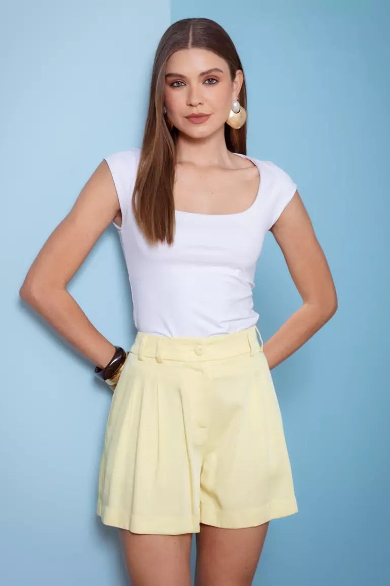 Shorts Feminina SKENN ref. SHORTS ALFAIATARIA - VintedoisK Imagem principal do produto