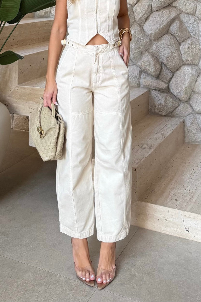 Calça Feminina ALCANCE ref. JEANS BALLOON - VintedoisK Imagem principal do produto