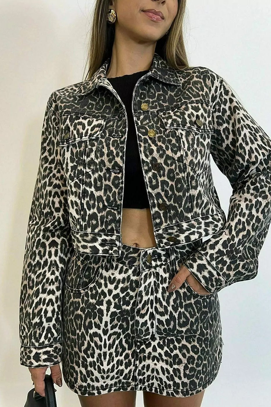Jaqueta Feminino Alcance ref. JAQUETA JEANS - VintedoisK Imagem principal do produto
