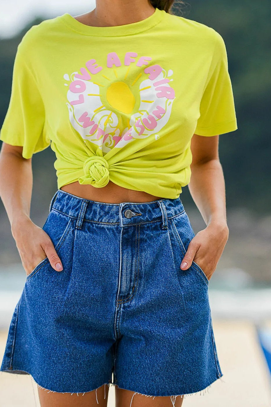 Shorts Feminino Alcance ref. SHORTS JEANS - VintedoisK