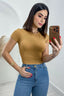Blusa baby look Skenn feminina vista frontal ajustada