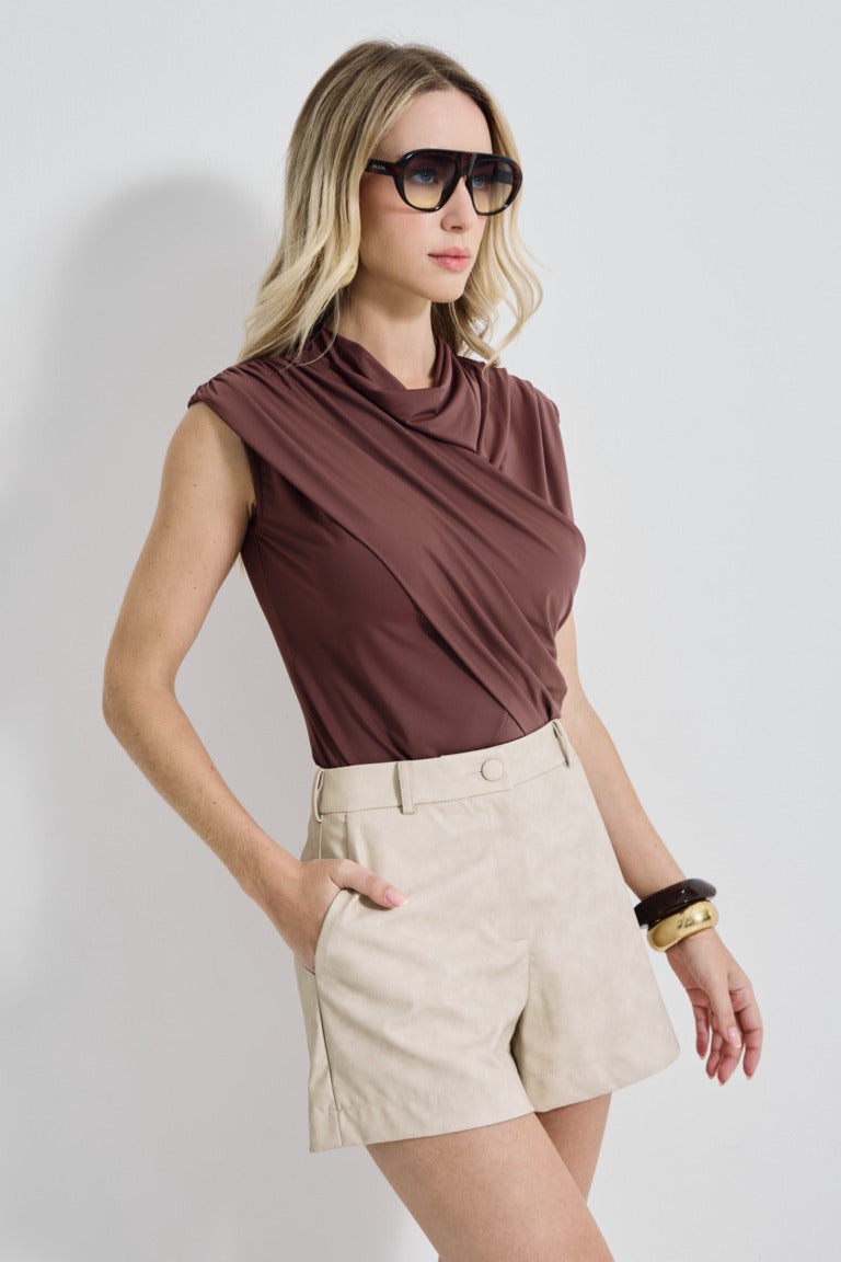 Shorts Feminino Skenn ref. SHORTS ECO - VintedoisK Imagem principal do produto
