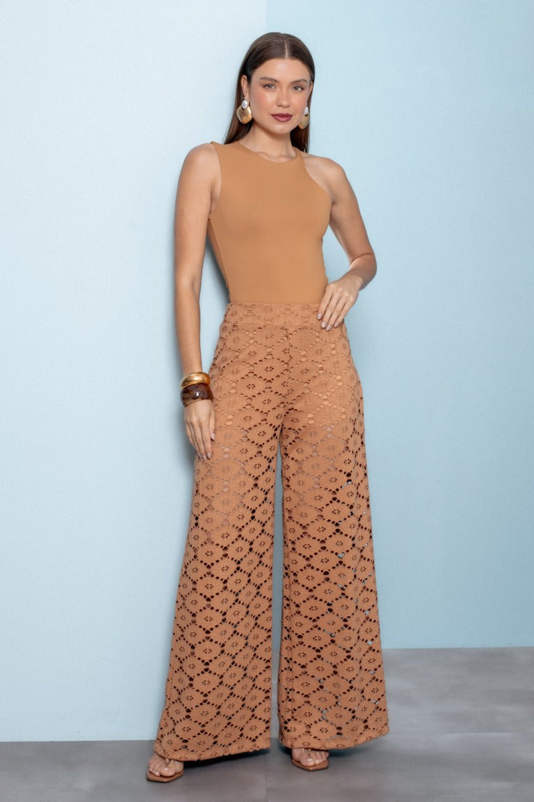 Calça Feminina Skenn ref. CROCHE BAJA - VintedoisK Imagem principal do produto