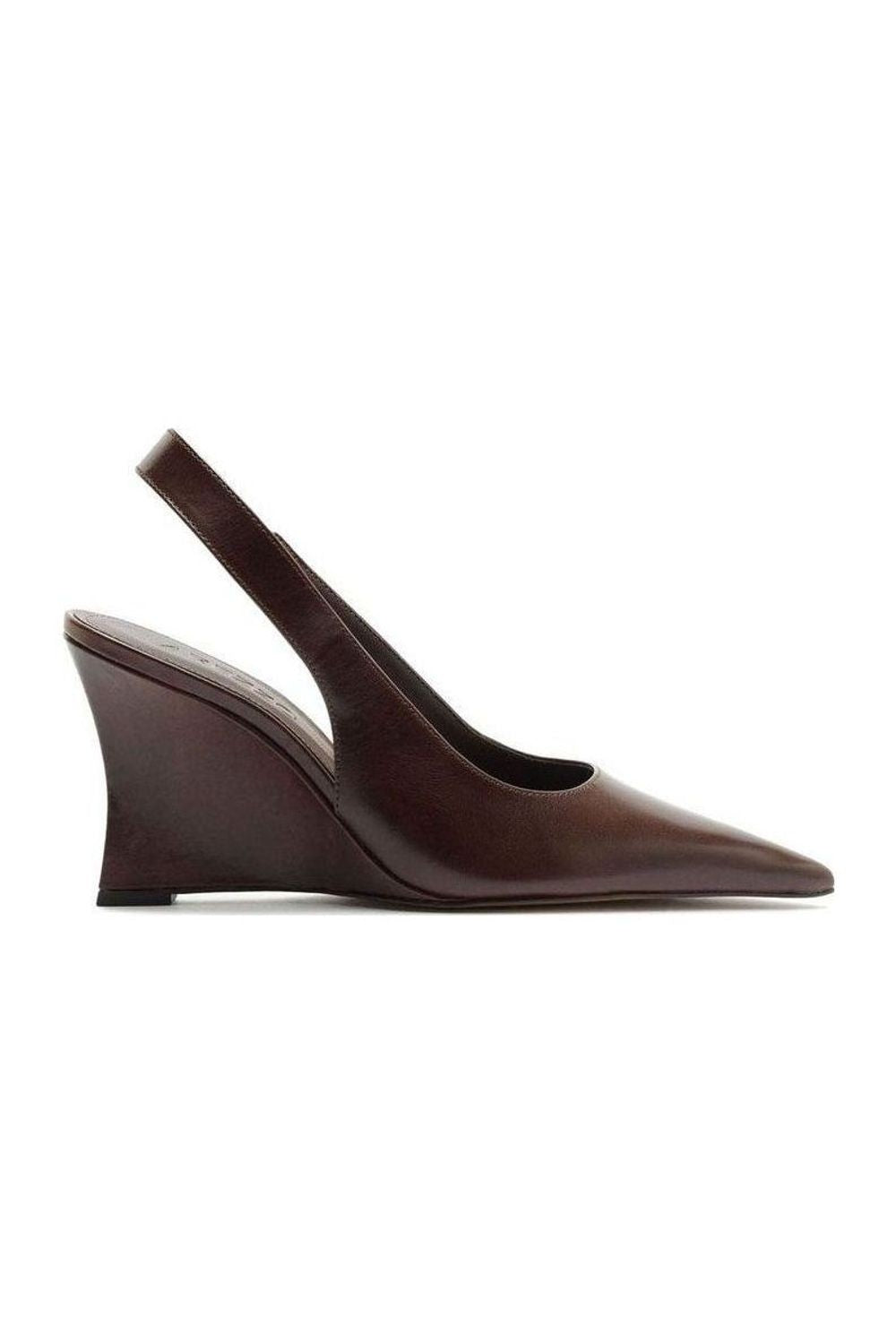 Sapato Feminino Arezzo ref. SCARPIN MARROM - VintedoisK