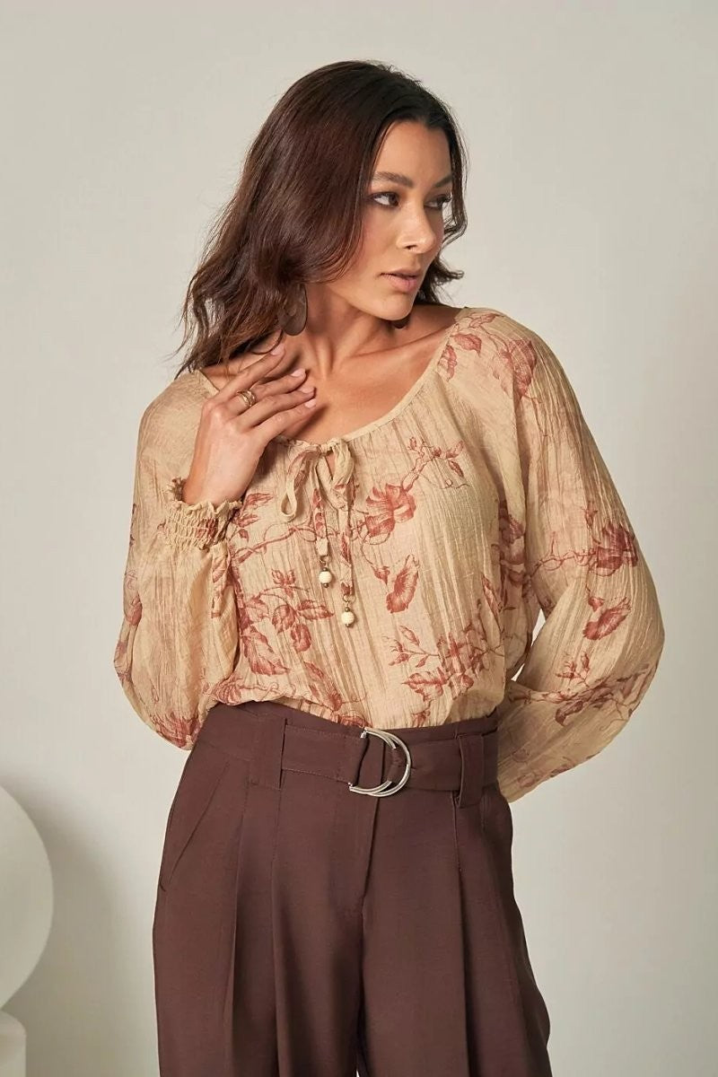 Blusa Feminina Coqueta ref. BLUSA BATA - VintedoisK Imagem principal do produto