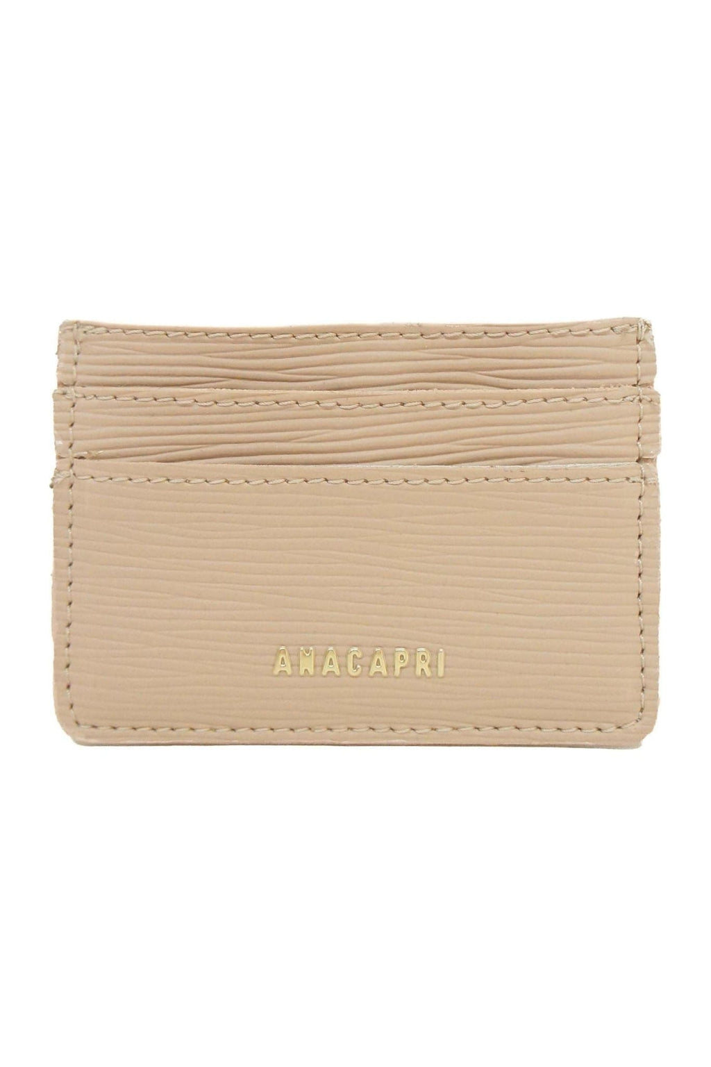 Carteira porta cartão Anacapri Premium bege com textura ondulada e logo dourado da marca na frente