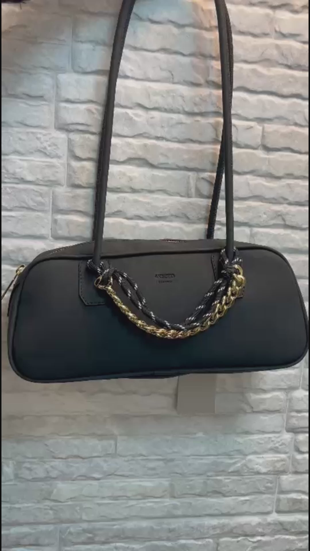 BOLSA BOWLING PRETA NOBUCK GRANDE CORDÃO A 50011 0966 0001 AREZZO