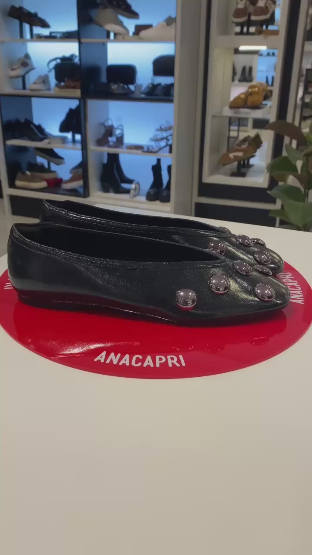 SAPATILHA ADORNOS PRETA C 30577 0049 0003 ANACAPRI